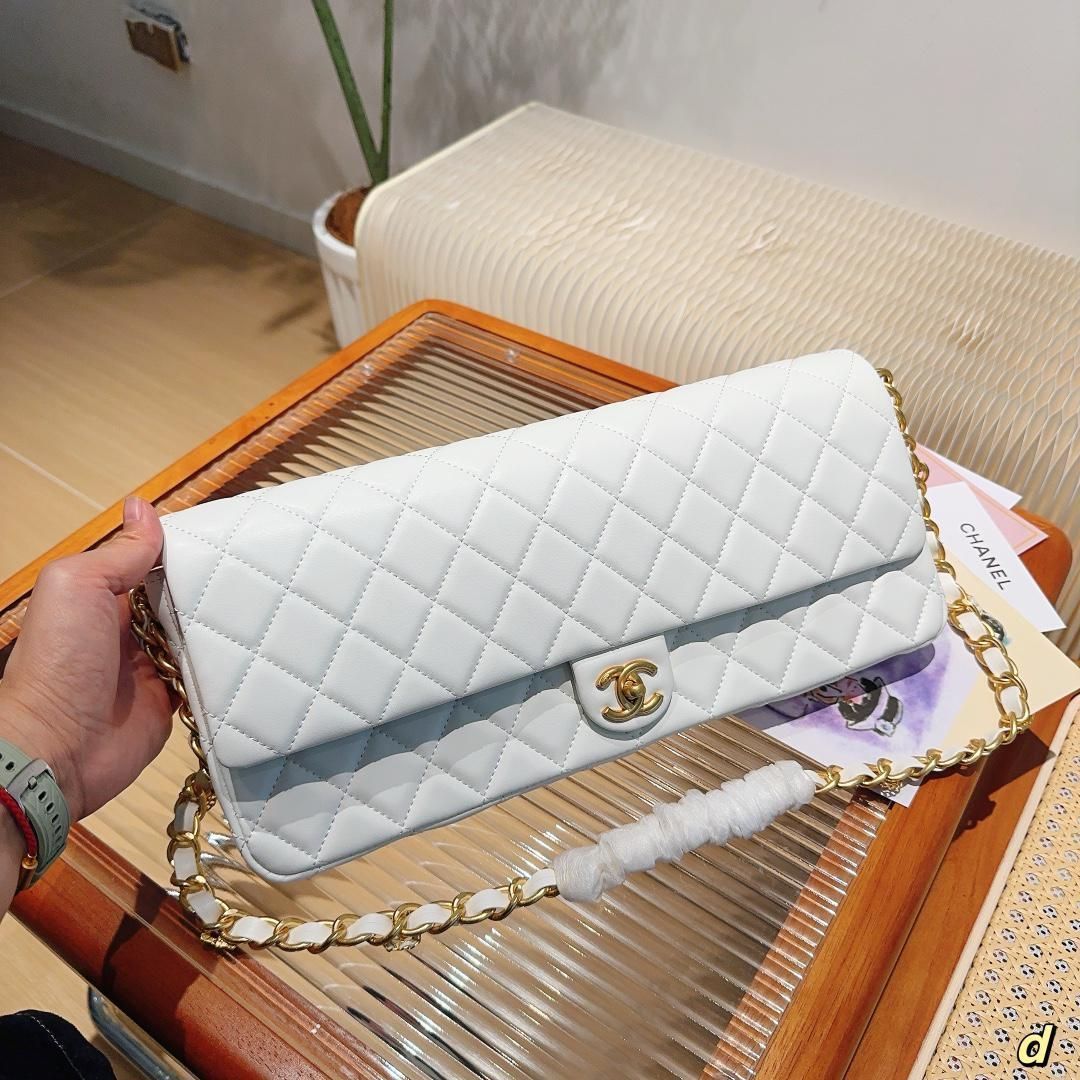 永遠の憧れ【CHANEL】 ミニ クラシック ハンドバッグ ショルダー chanle レトロなショルダーバッグで、実用的かつ美しい｜本日