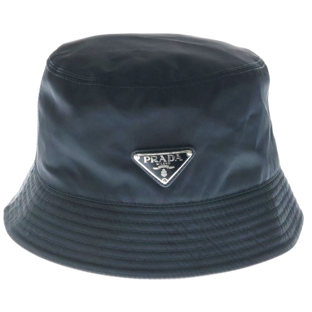 【極美品】プラダ　リナイロン　バケットハット　トライアングル　三角　プレート PRADA (プラダ) RE-NYLON トライアングルロゴ バケットハット