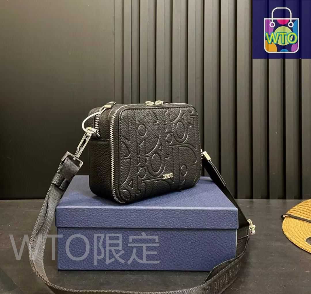 DIOR バッグ 【即購入不可】 DIOR デイオール ショルダーバッグ 即購入不可-WTO輸入1 - メルカリ