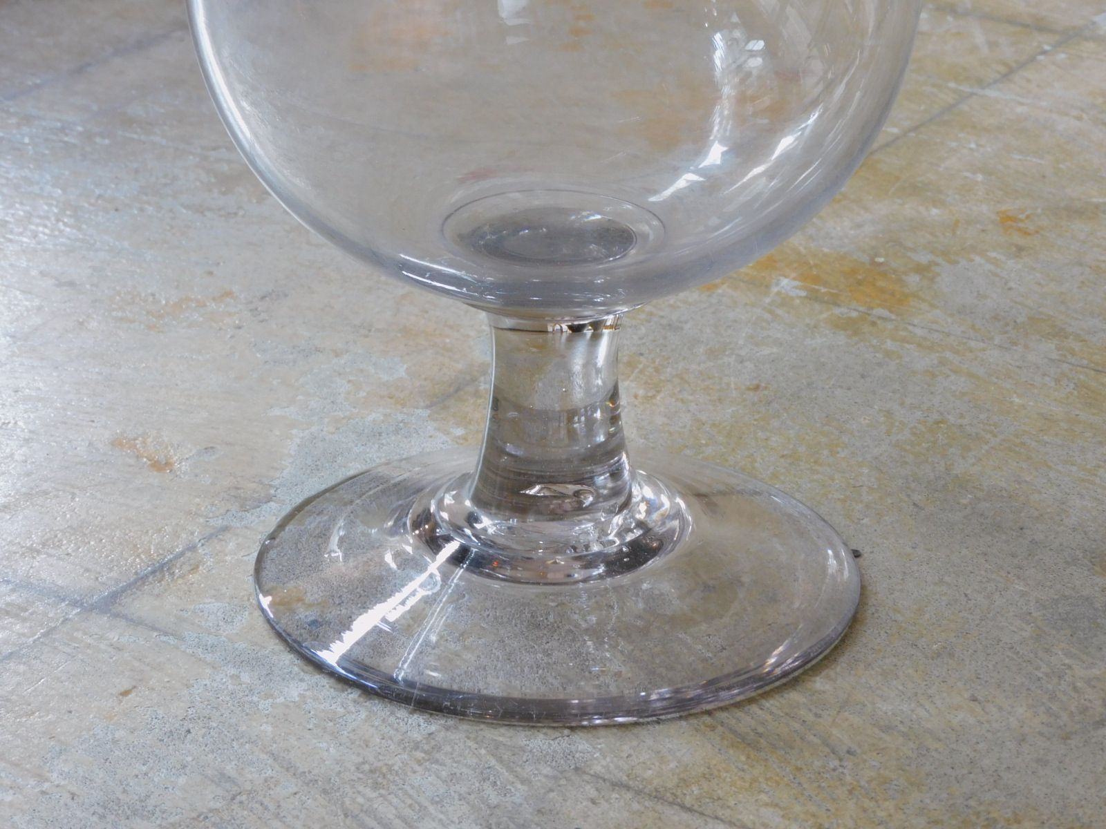 戦前 おおきめ ふるいガラスの標本瓶 グラス形 HK-a-05574 古道具 たばこ瓶 ガラス瓶 地球瓶 硝子 駄菓子瓶 キャニスター 小物入れ NEXPOTALLINN_EU