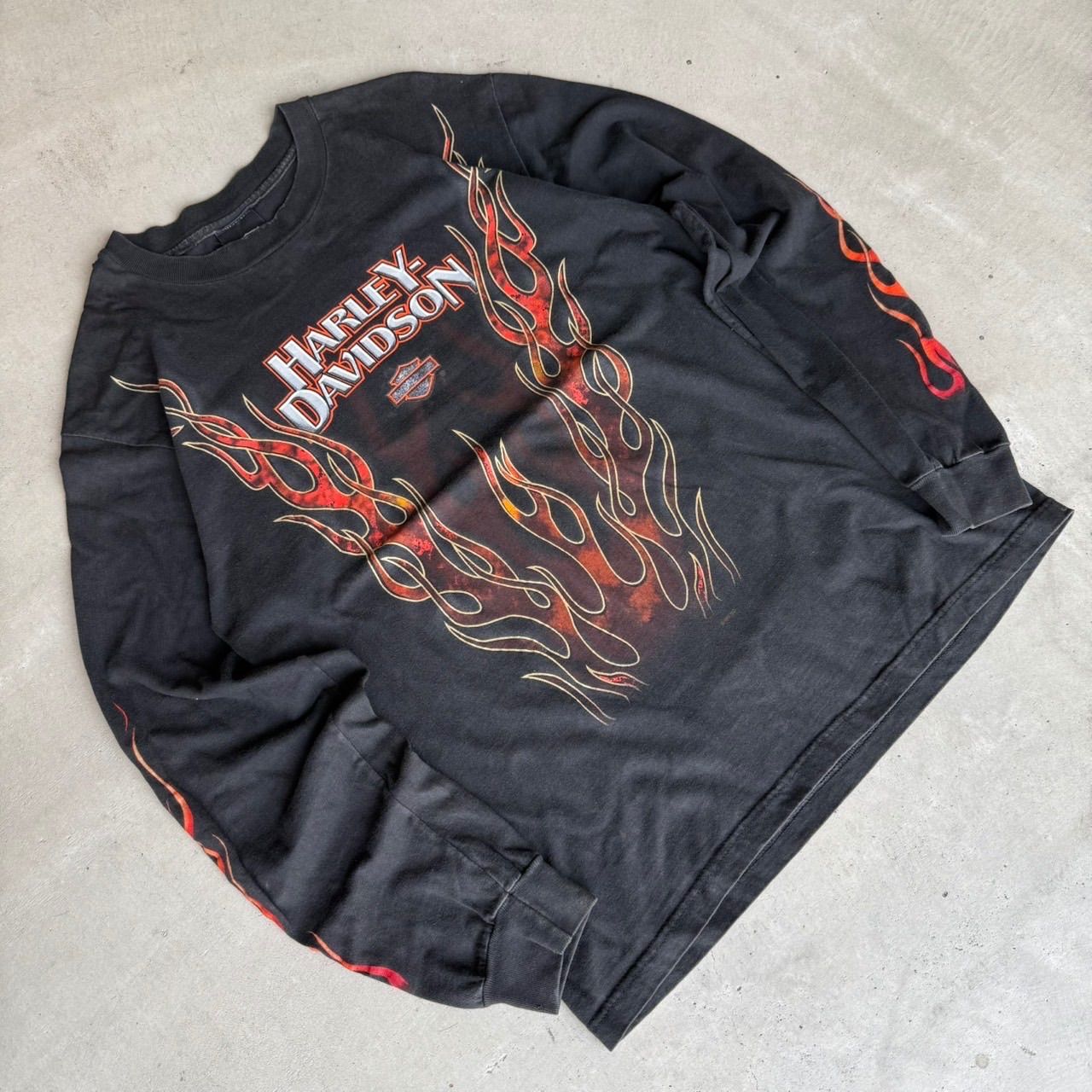 Harley-Davidson 90s サーマル　ロンt フレイム　ファイアー 90's Harley-Davidson fire pattern LS T-shirt | 古着屋 grin