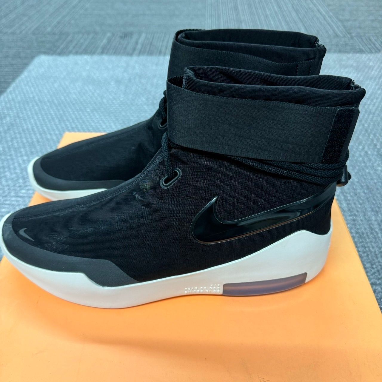 NIKE AIR FEAR OF GOD FOG AIR SHOOT AROUND AT9915-001 30cm ナイキ ...