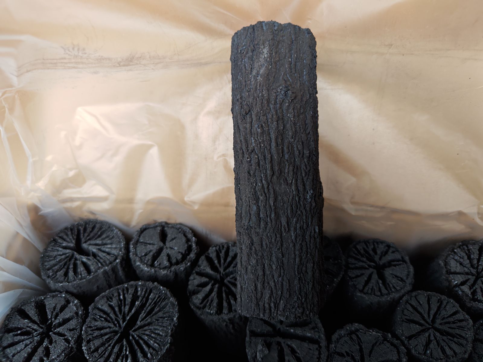 逢絢亭 茶の湯炭 胴炭のみ 風炉用 くぬぎ炭 椚炭 上質なくぬぎ炭 木製 約２．３キロ ２７本入り 茶の湯炭本舗 WWW_IMPECCABLEHEALTHCARESERVICES_COM