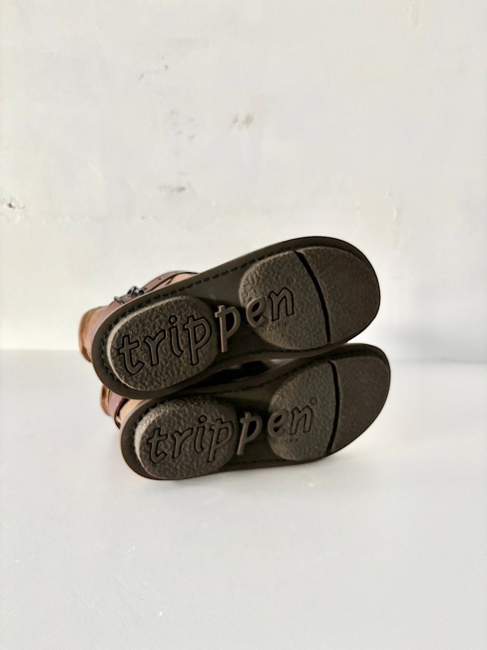 美品】trippen Bomb camel サイズ36 - メルカリ 