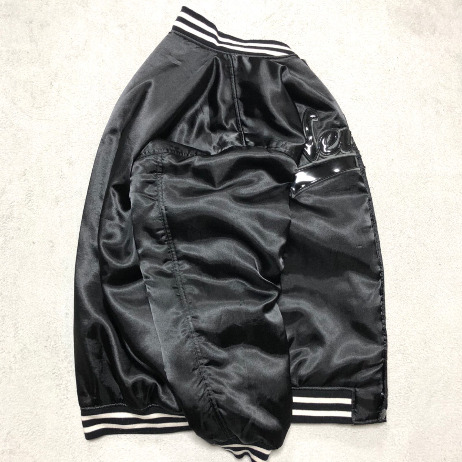 AVIREX ナイロンスタジャン アワードジャケット 星条旗 ブラック