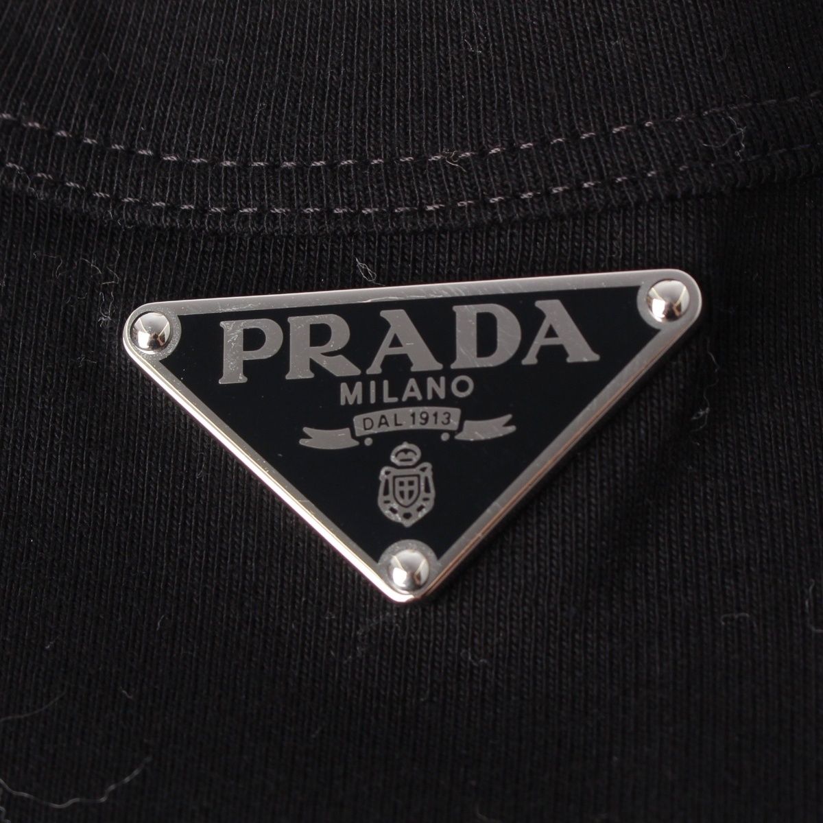 PRADA - プラダ 24年 コットン トライアングルロゴ 半袖Ｔシャツ トップス UJN824 ブラック M【中古】 プラダ 24年 コットン トライアングルロゴ 半袖Tシャツ トップス