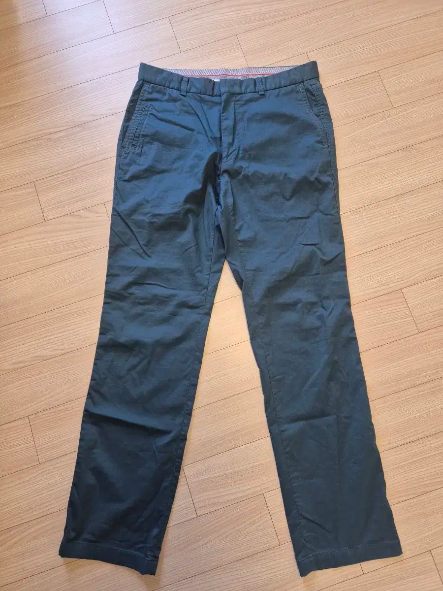 中古】 タイのチャイナマン かき混ぜて ドリアン色の夢 / 友田