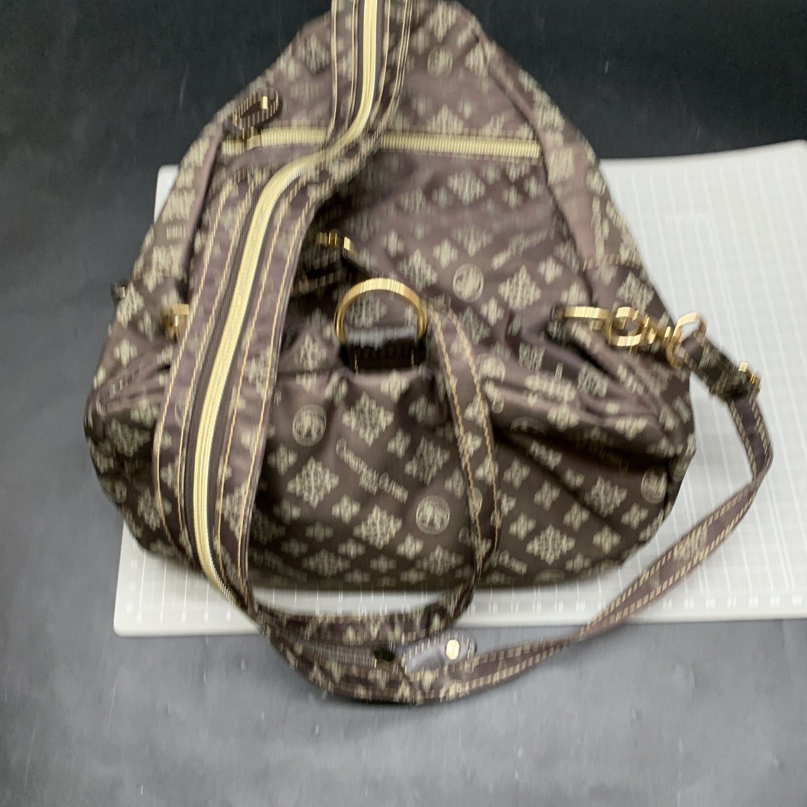 C351 christian olivier クリスチャンオリビエ ボディバッグ 2way リュックナイロン 総柄 斜め掛け レディースバッグ ブラウン系 DECORATOM_COM_BR