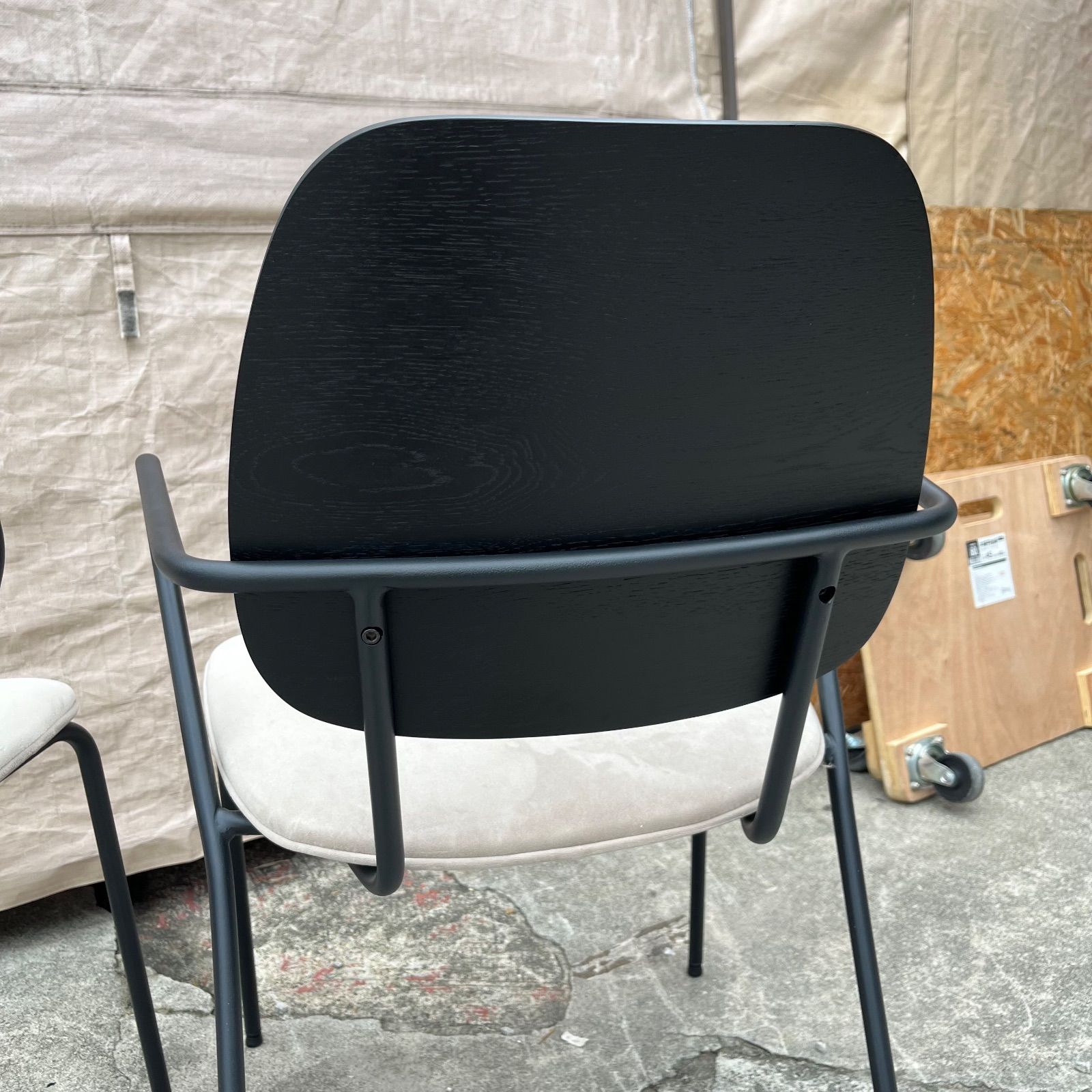 モーダ・エン・カーサ】【2脚セット】QUEEN B chair クィーン B チェア 