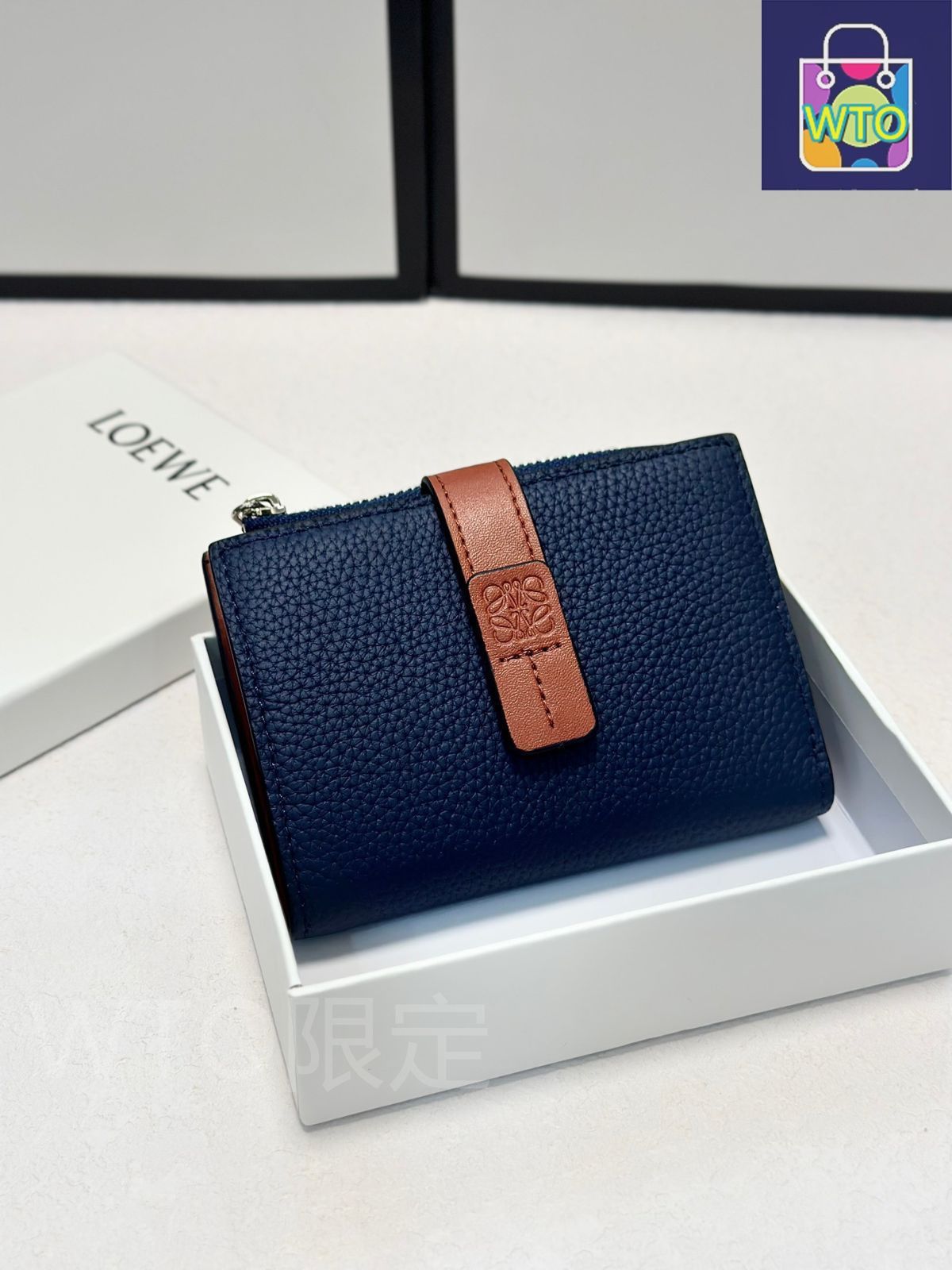 【関税送料込み】LOEWE ウォレット LOEWE/ロエベ/財布、クレジットカードスロットに紙幣と手形を