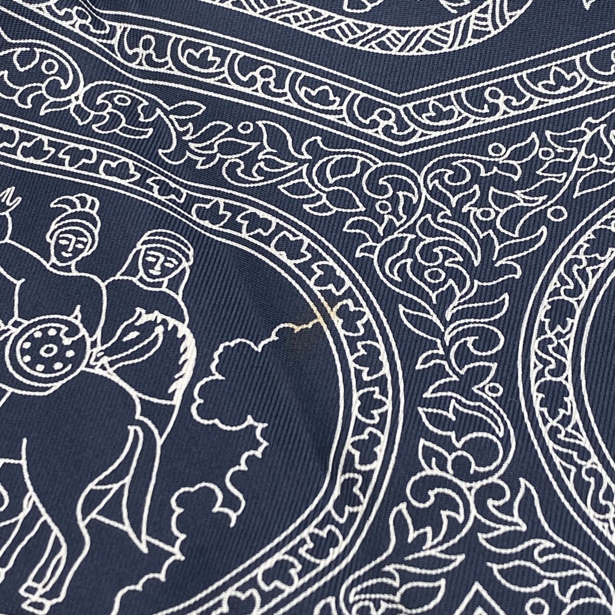 エルメス スカーフ カレ90 白×黒 QALAMDAN エルメス・スカーフシルク