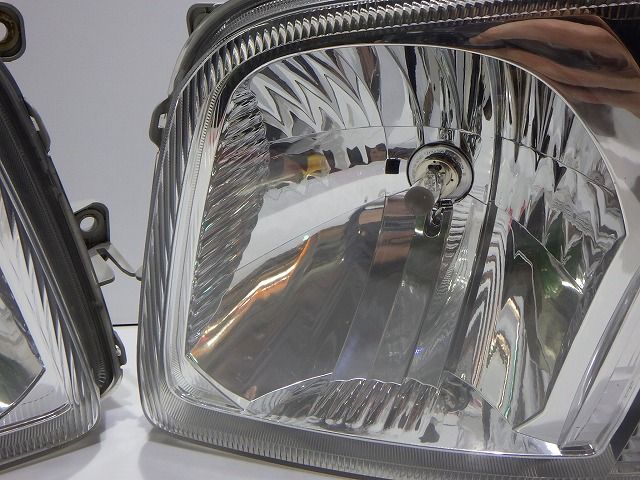 ハイゼット ヘッドライト左右 ハロゲン S330V S331V 100-51771 レベ付 コーティング サンバー 比較的 250927056