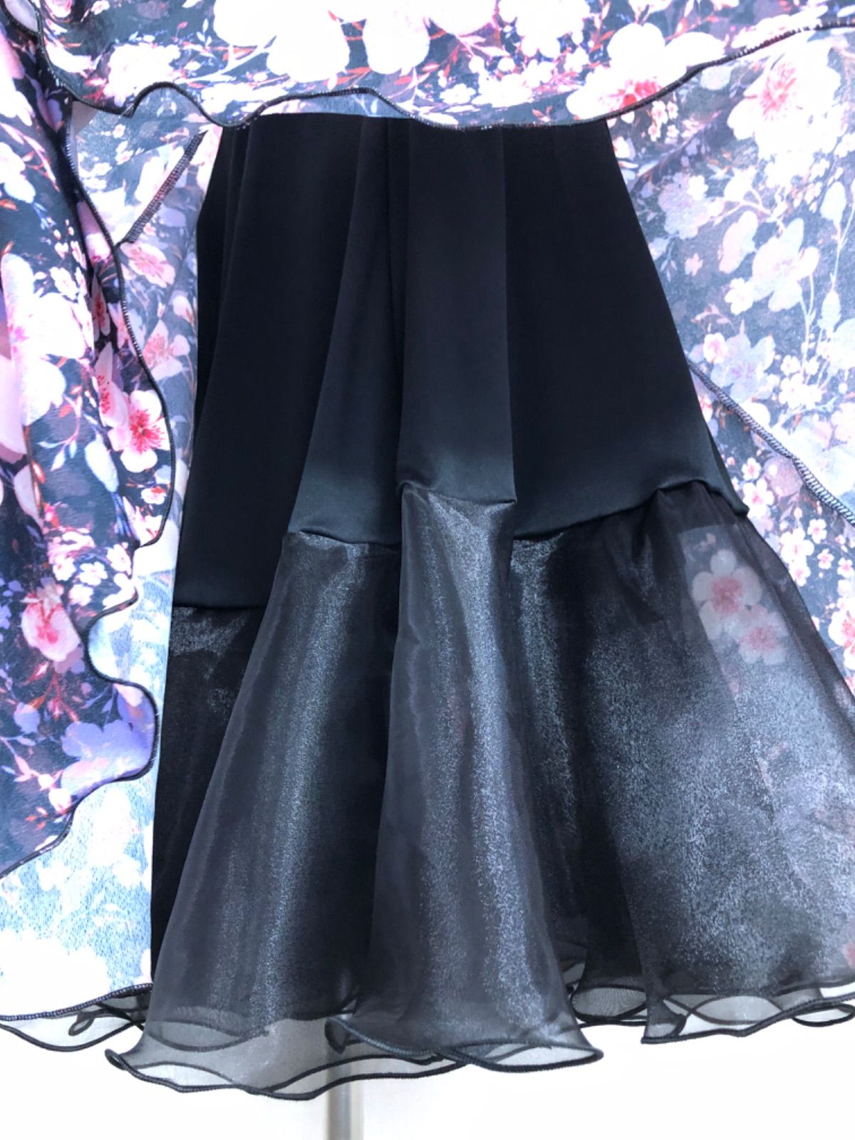 新品》社交ダンス 裏地裾オーガンジーフリル ナシ地スカート 衣装