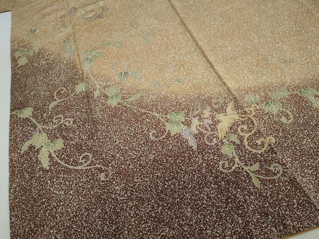 平和屋着物○訪問着 飛鳥葡萄蔦の葉文 暈し染め 金彩 正絹 逸品