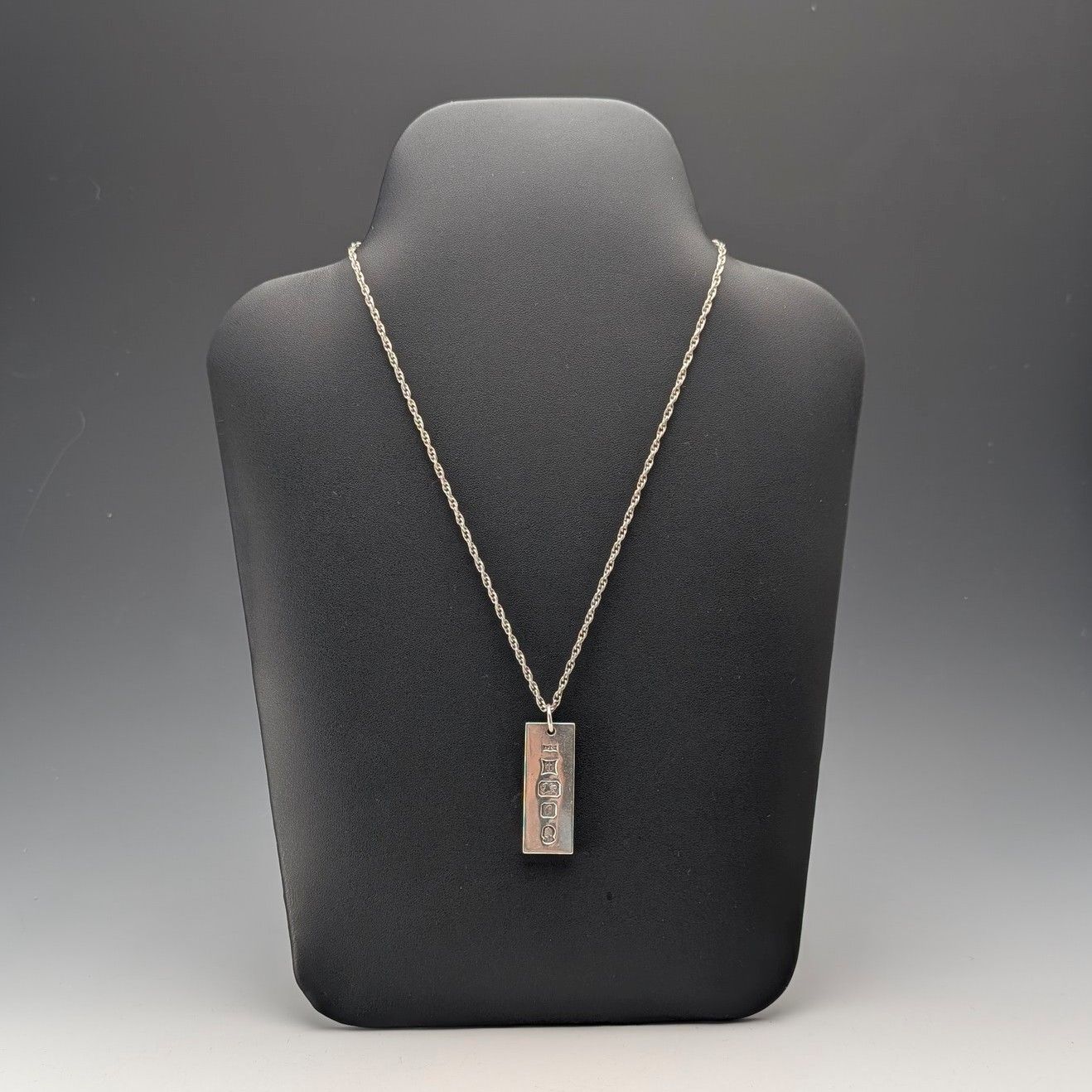 1977年 英国 純銀製 ジュビリー インゴットペンダント純銀ネックレス付 計36g