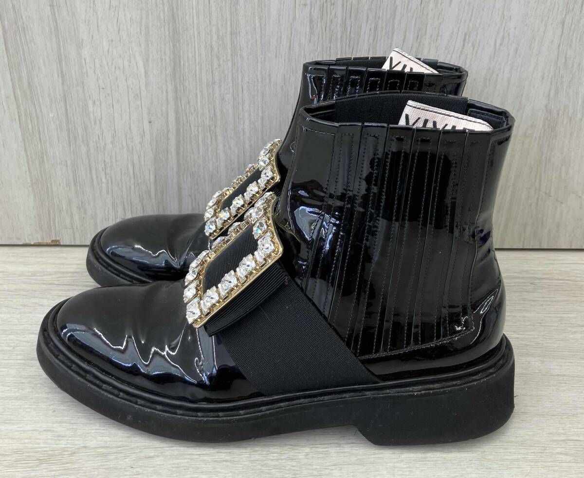 ショートブーツ