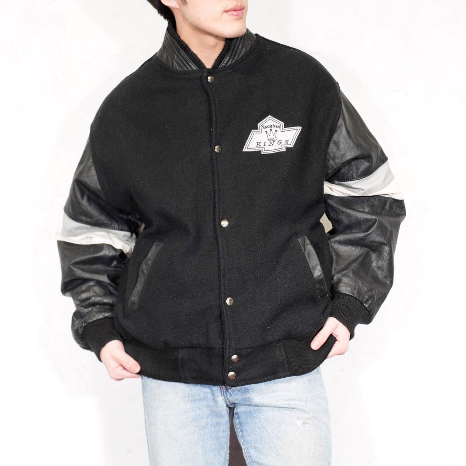 USA VINTAGE LEATHER SPORT VAUGHAN KINGS LOGO EMBROIDERY DESIGN LEATHER WOOL STADIUM JUMPER アメリカ古着スポーツチームロゴ刺繍デザインレザーウールスタジャン