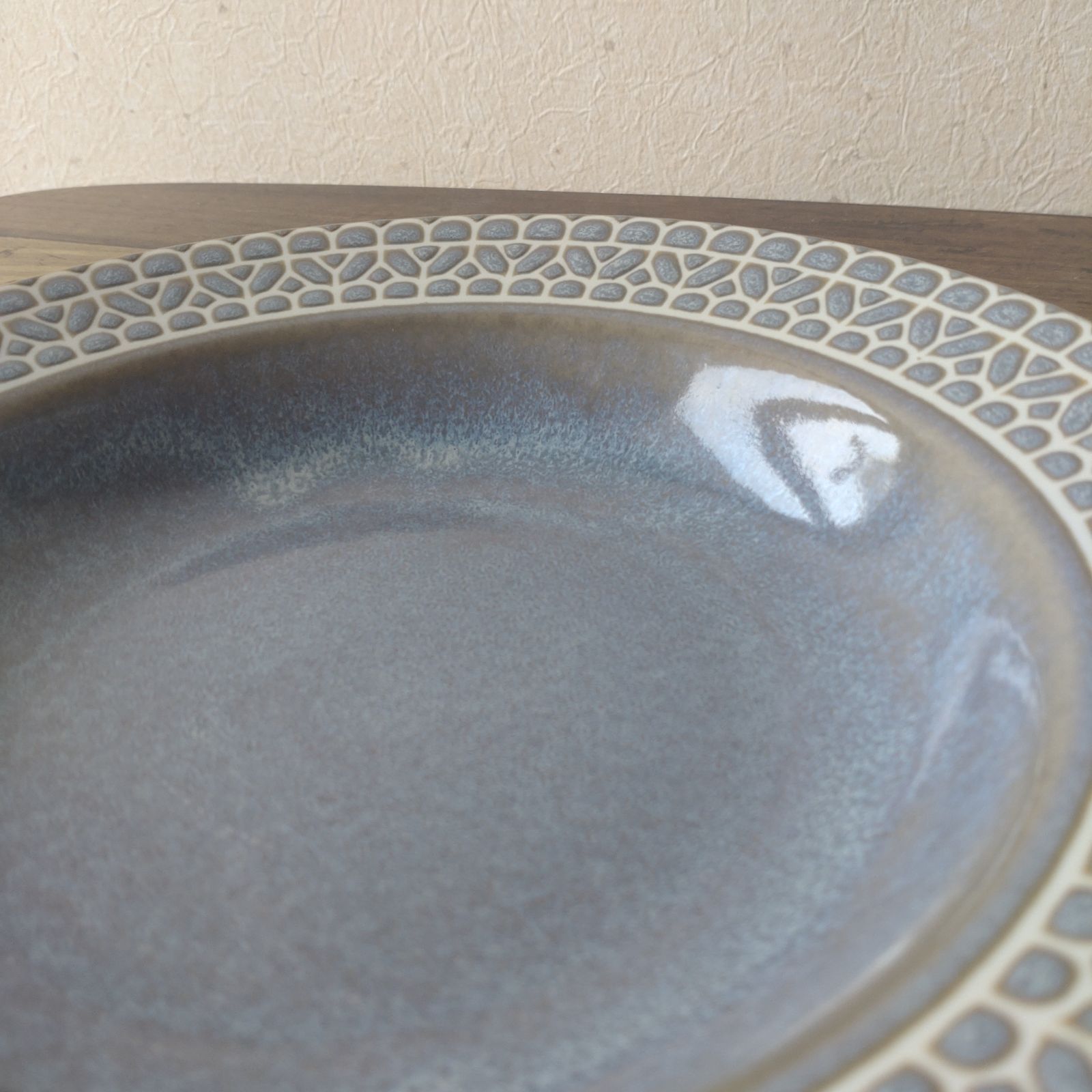 4枚】新品 日本製 美濃焼 レース モチーフ リムプレート 深皿 パスタ皿 カレー皿 シチュー皿 アイボリー ブルーグレー - メルカリ