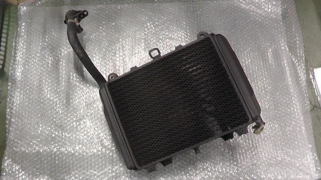 GPX400R ZX400F-000xxx の ラジエター:#1741310408