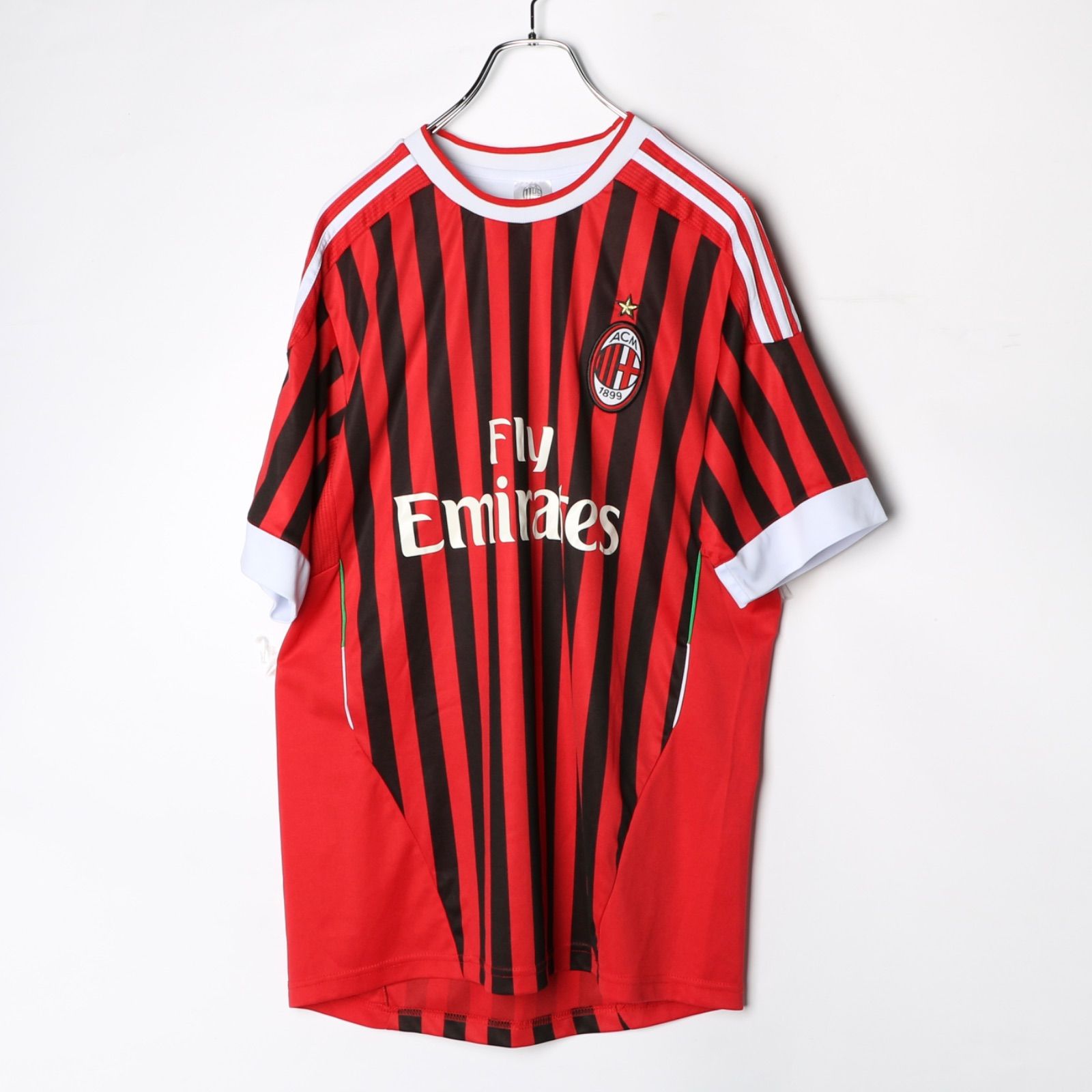 美品未使用　ACミラン Ibrahimović 11    ユニフォーム イブラヒモビッチ背番号11 ACミラン ホーム 24/25 レプリカ