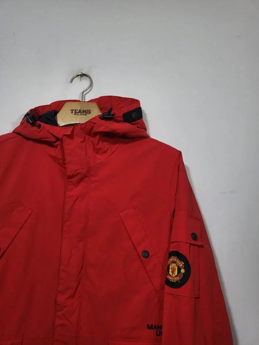 NIKE total90 2005 マンチェスターU ウィンドブレーカー NIKE total90 2005 マンチェスターU ウィンドブレーカー - メルカリ