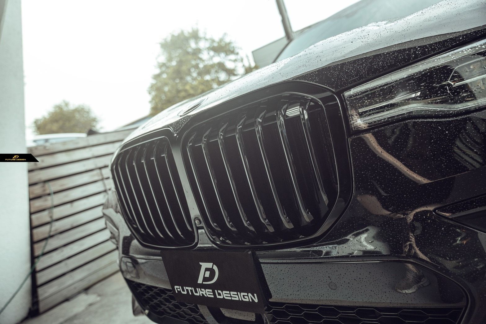 FUTURE DESIGN】BMW G07 X7 フロント 前期用 艶ありブラック キドニー 