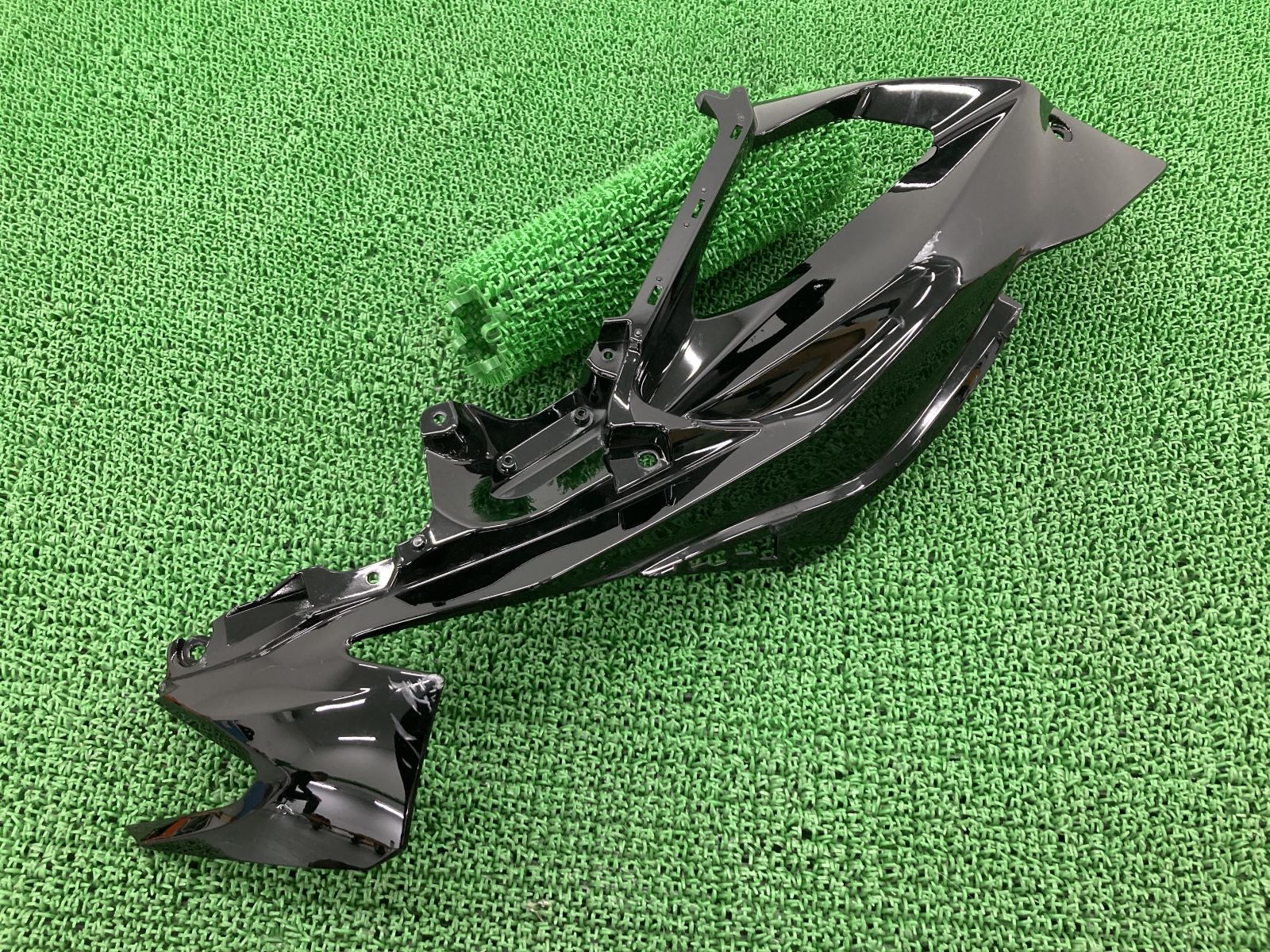 ZX-6R サイドカウル 右 黒 55028-0672 カワサキ 純正 中古 バイク 部品 ZX636G 割れ欠け無し ペイント素材に 品薄 希少品  車検 Genuine