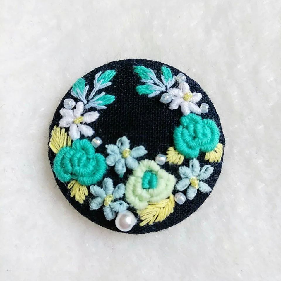 ミントカラー薔薇刺繍2.7センチくるみボタンヘアゴム2点セット