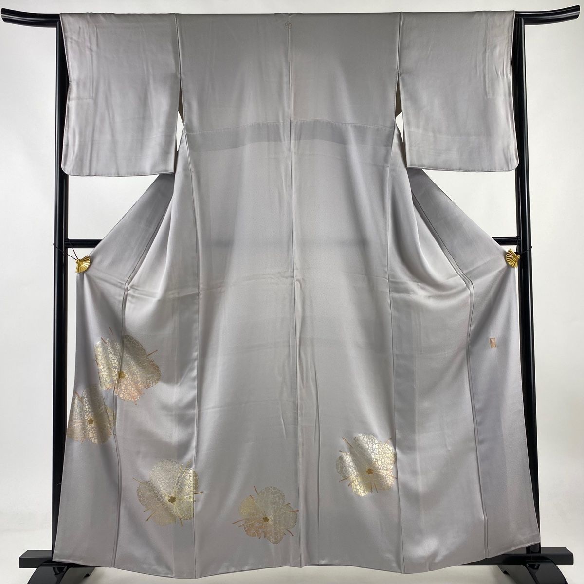 ホワイト 華文様柄 振袖 身丈160 付下げ 身丈160.5cm 裄丈63.5cm S 袷 ますいわ屋 草花 裾ぼかし
