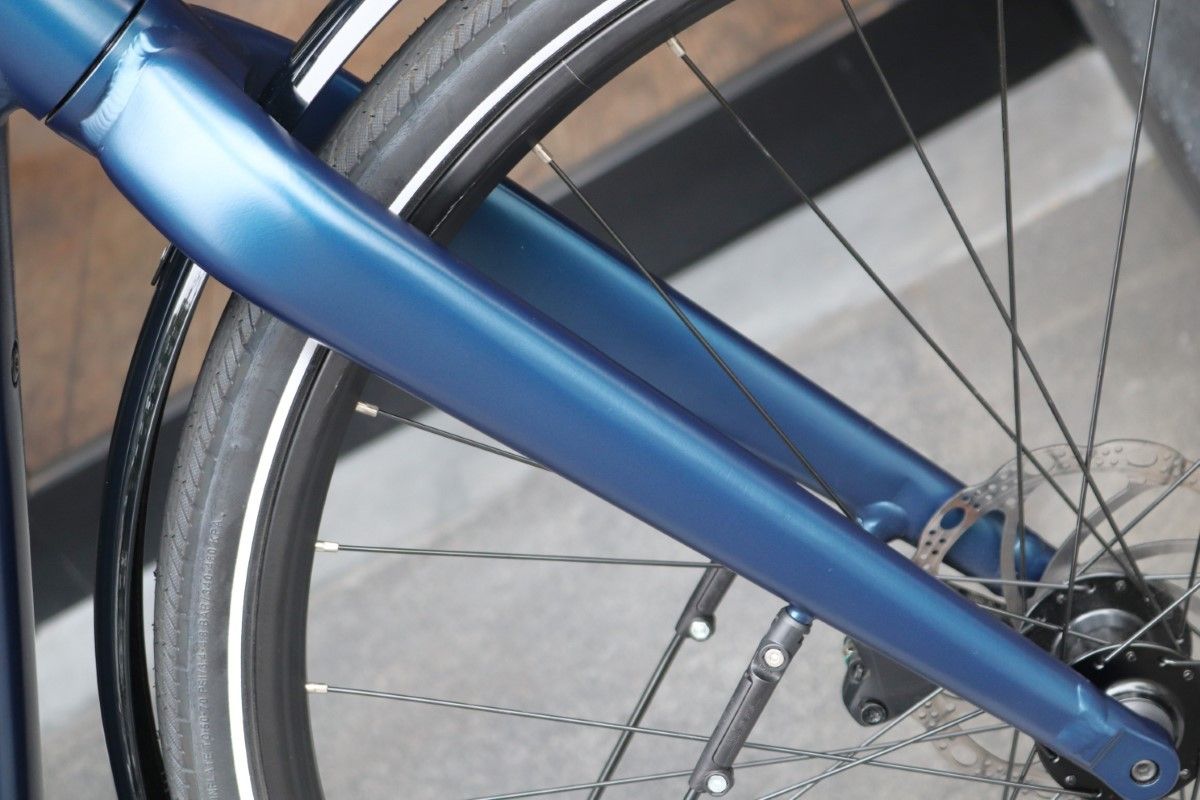 電動アシスト クロスバイク