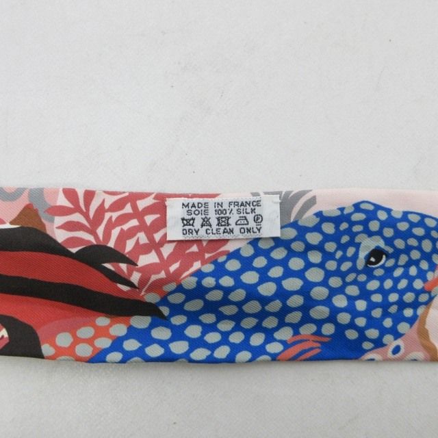 エルメス HERMES ツイリー シルク100％ スカーフ 総柄 魚柄 フランス製 