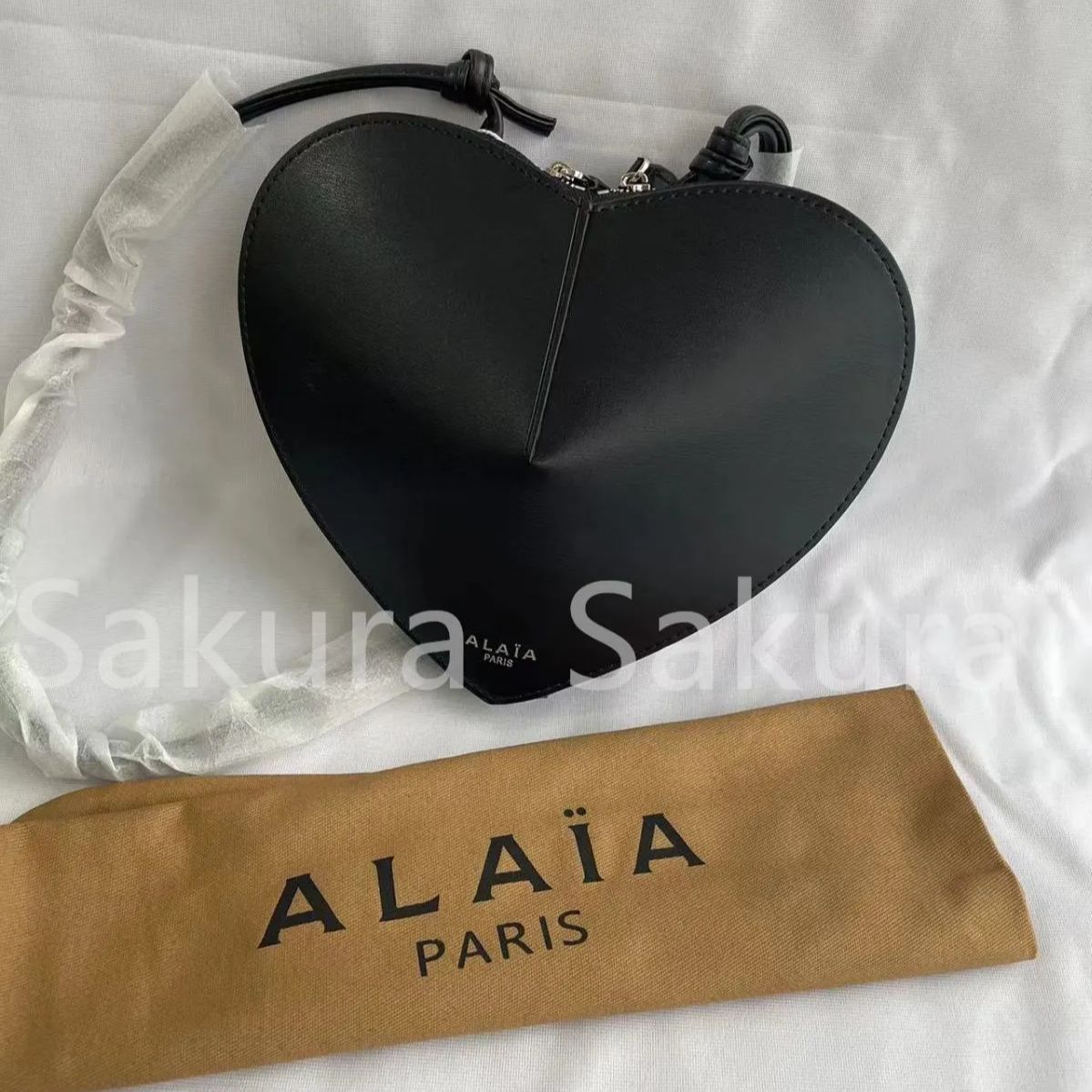 ALAIA アライア LE COEUR  ハート ショルダーバッグ  クロスボディバッグ 黒ブラック