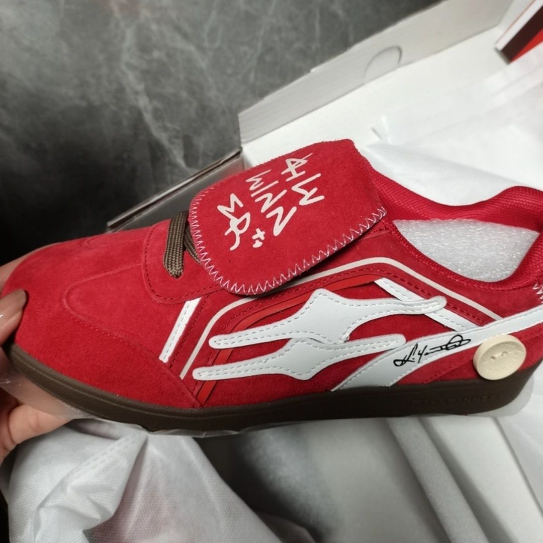 新品 KILLWINNER 正規品 ウォニョンさん愛用 レース スニーカー