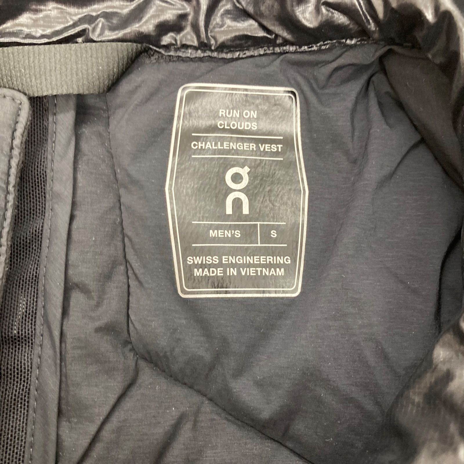 On オン CHALLENGER VEST チャレンジャー ベスト S メンズ
