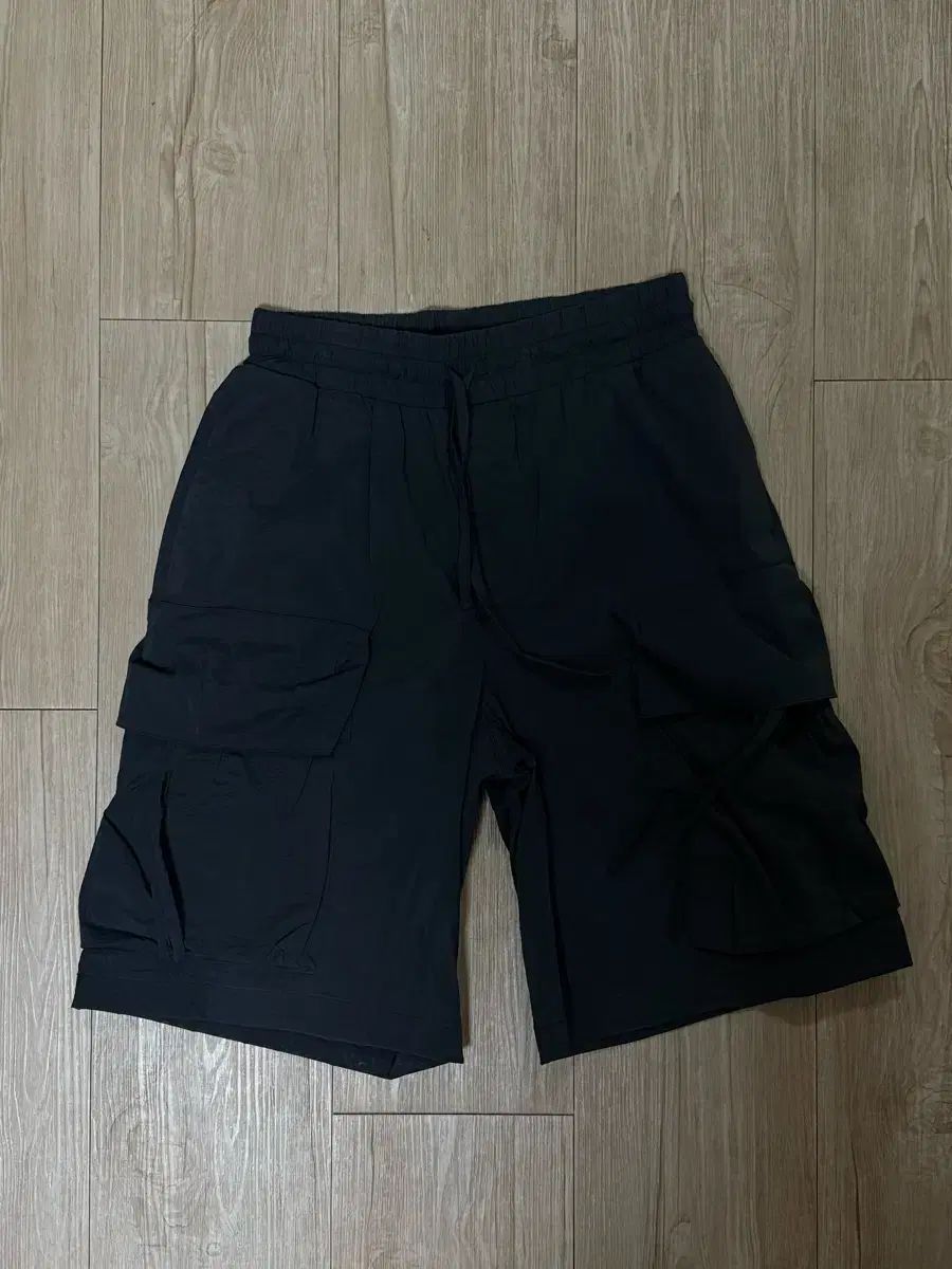 BELIER ベルリエ ネオ シティトリップ ハーフ パンツ ネイビー M