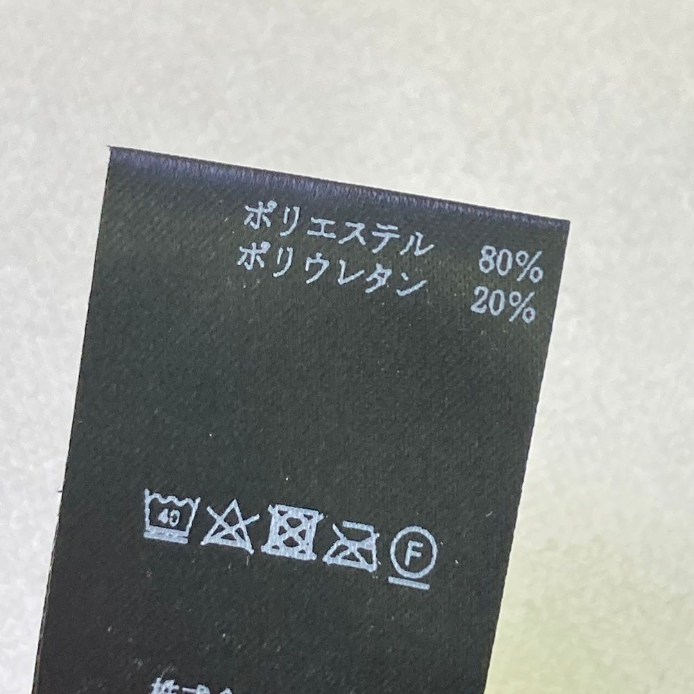 半袖モックネックTシャツ