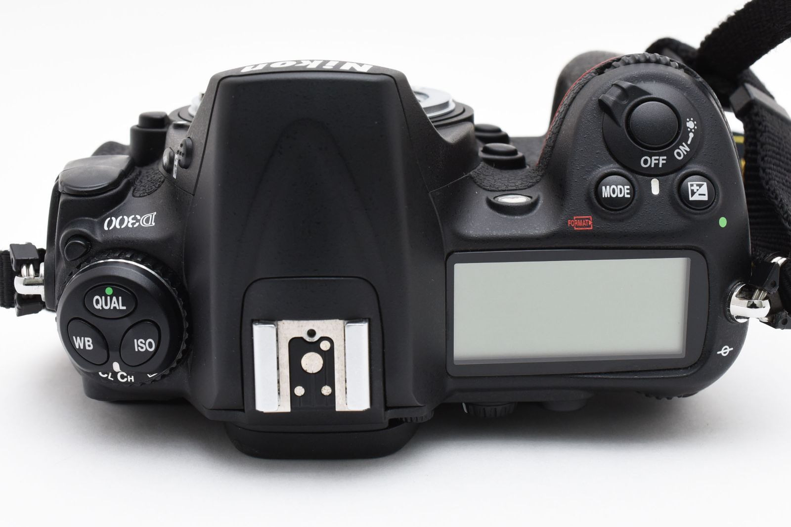 ☆美品☆シャッター回数：14700枚☆ ニコン Nikon D300 ボディ 