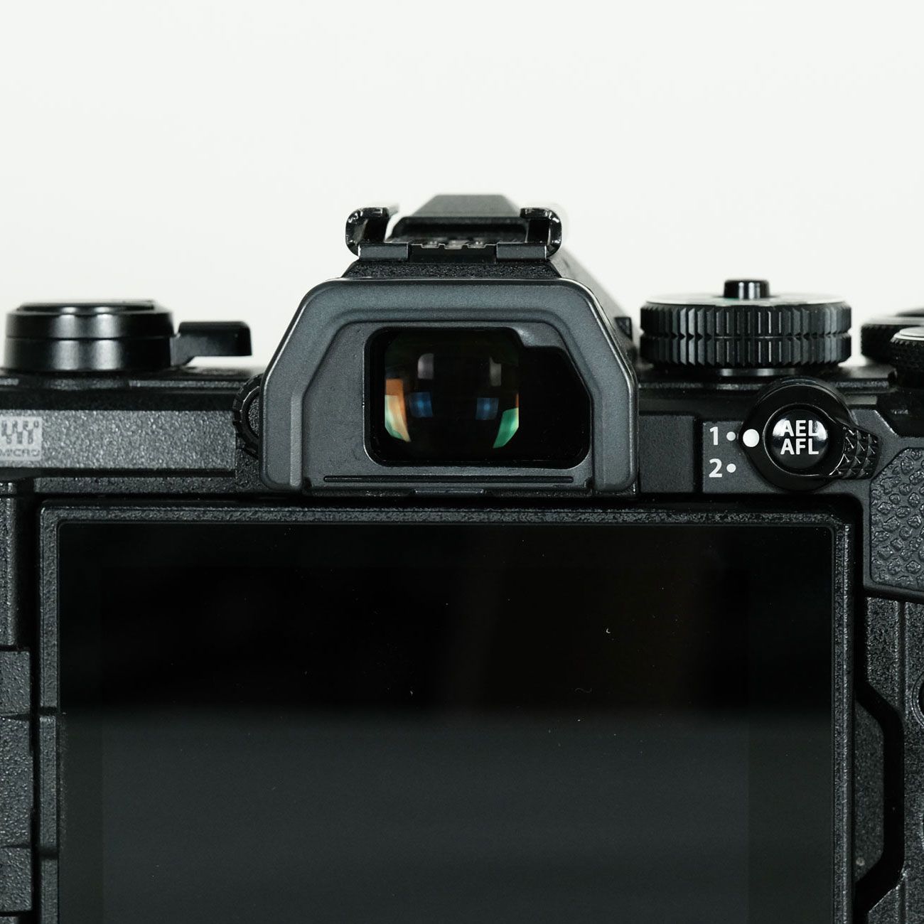 良品｜バッテリー3個付] OLYMPUS OM-D E-M5 Mark III [ボディ