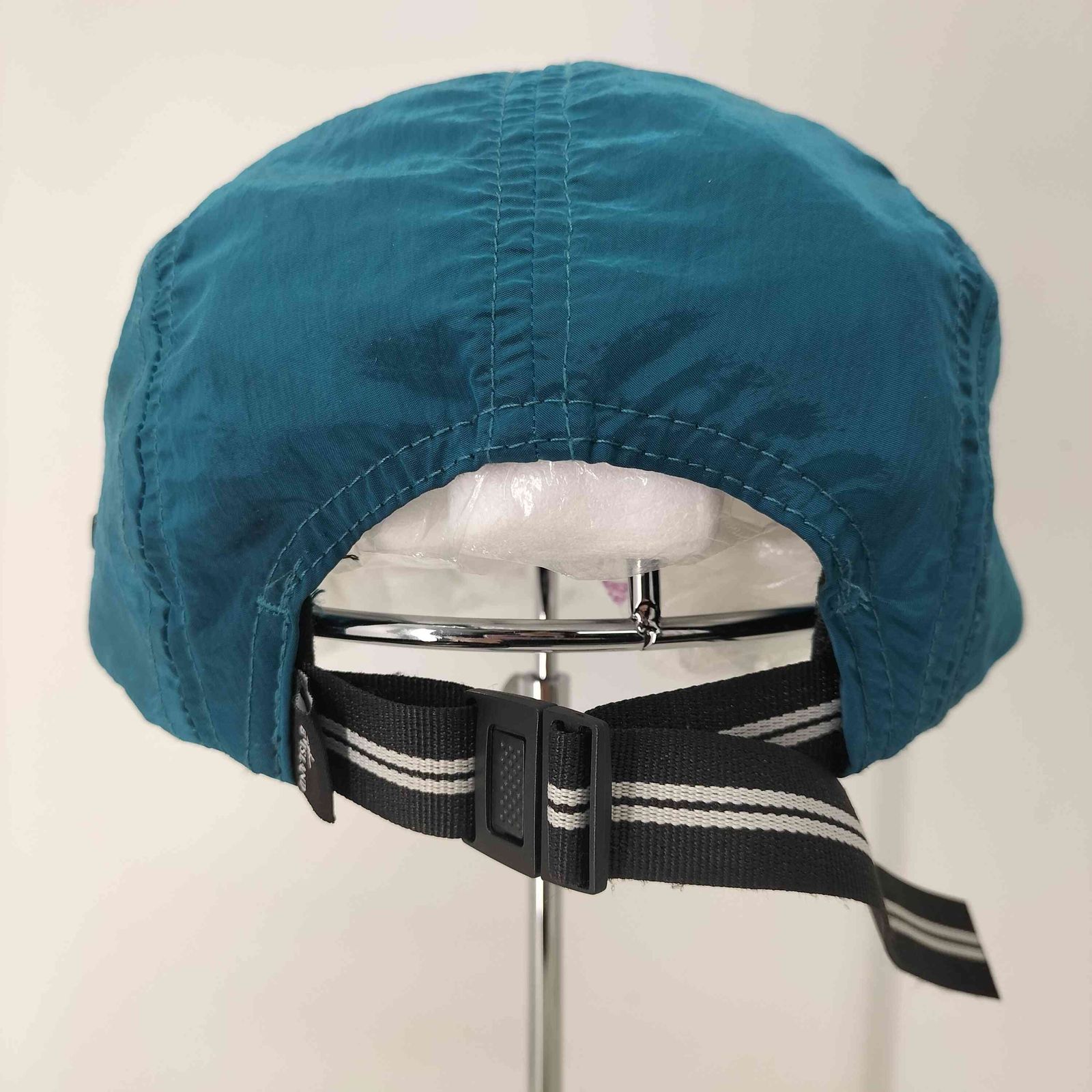 最終値下げ【未使用】ストーンアイランド　キャップ　ナイロンメタル　Lサイズ Stone Island ストーンアイランド ナイロンメタル 6パネル