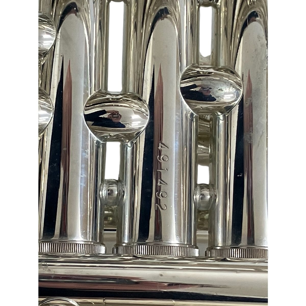 YAMAHA ヤマハ YBH301M マーチングバリトンホルン マウスピースなし Amazon | ヤマハ YBH-301M マーチング バリトン - 銀メッキ