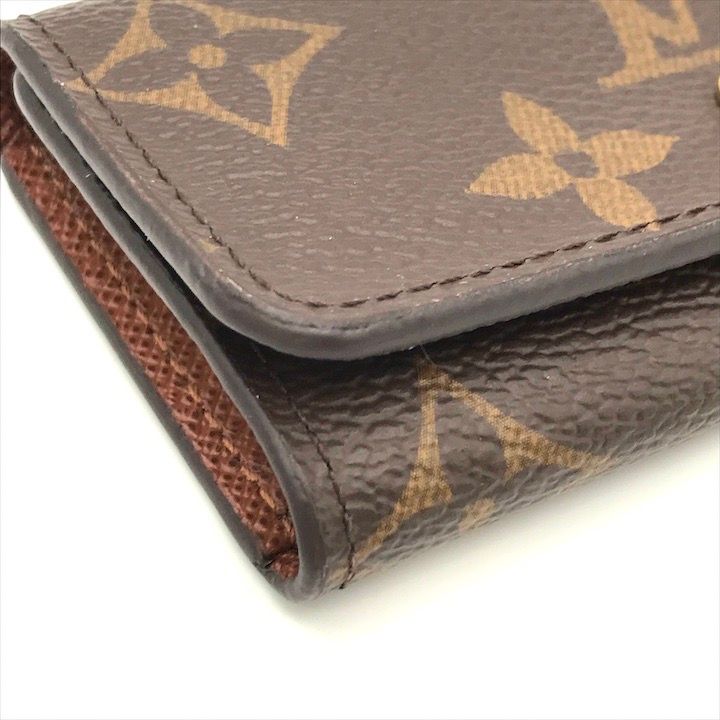 美品 LOUISVUITTON ルイヴィトン モノグラム ミュルティクレ4 キー  