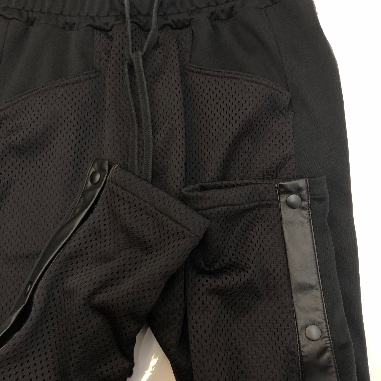 CATALYST カタリスト Vegan Leather Side Snap Pants サイズ2 ビーガン