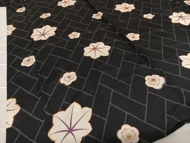 黒地
