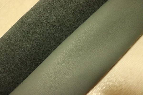 ブルーグレー 276ds クロム革 牛革 イタリア レザー シュリンク加工 はぎれ 一枚革 レザークラフト 革 皮 本革 diy 生地 材料