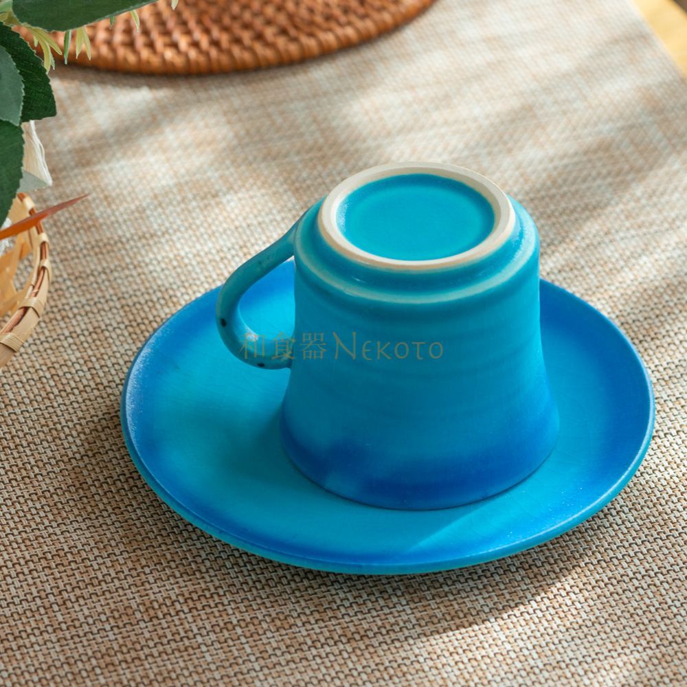  ティーカップ ソーサー ターコイズブルー Amazon | 美濃焼 ターコイズブルー カップ＆ソーサー(4客組) | カップ