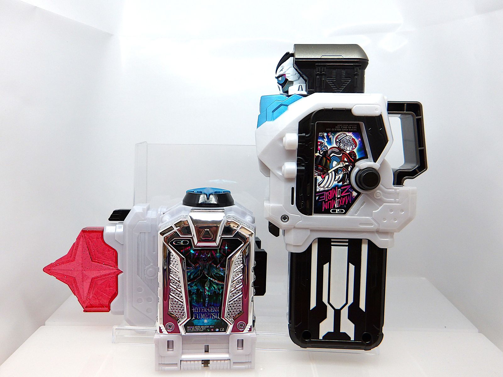仮面ライダーアウトサイダーズ プレミアムバンダイ