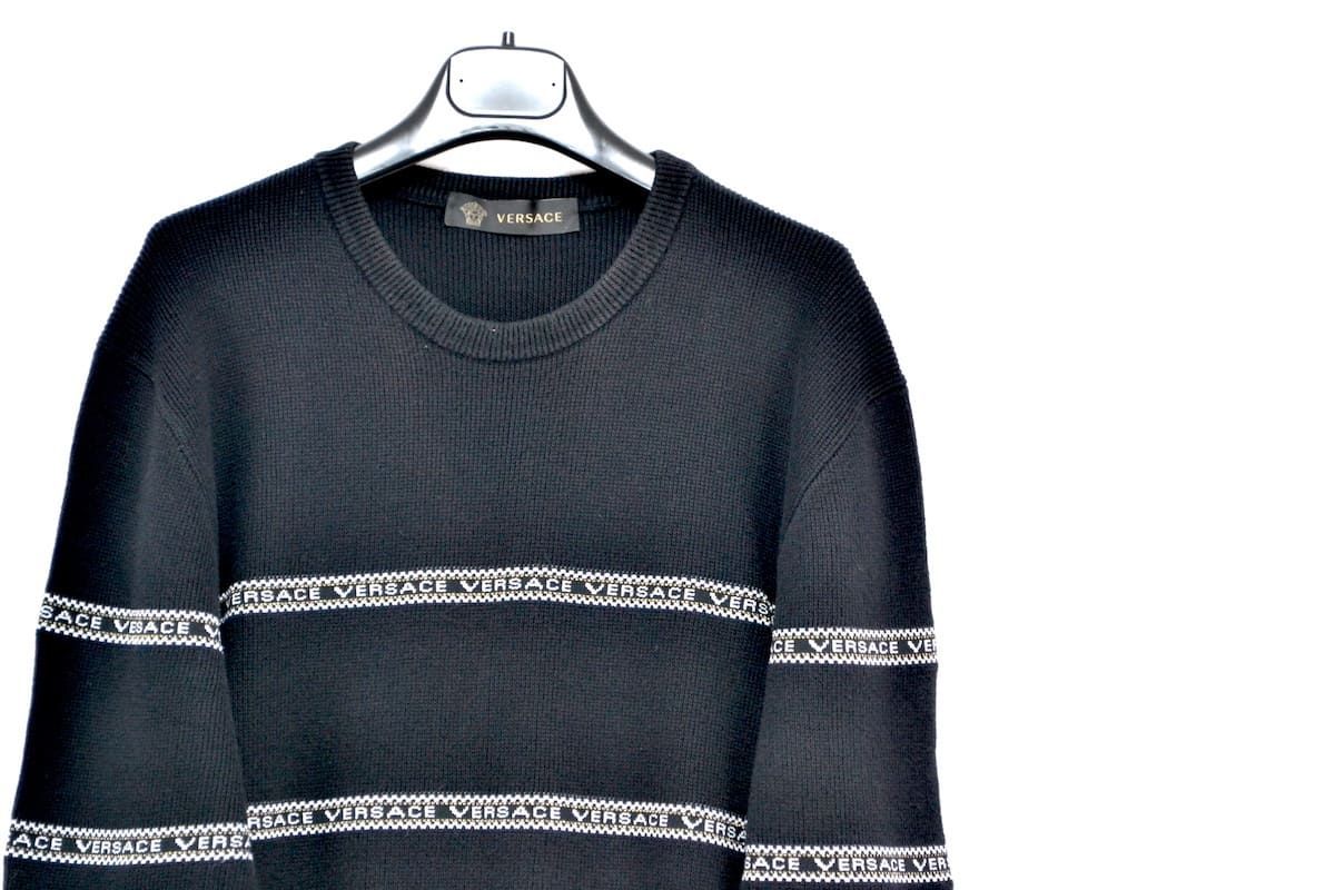 Versace  ヴェルサーチ　セーター　ブラック　size50