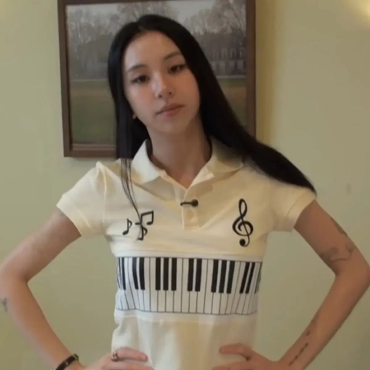 TWICE トゥワイス チェヨン CHAEYOUNG 着用 praying 프레잉 piano womens POLO