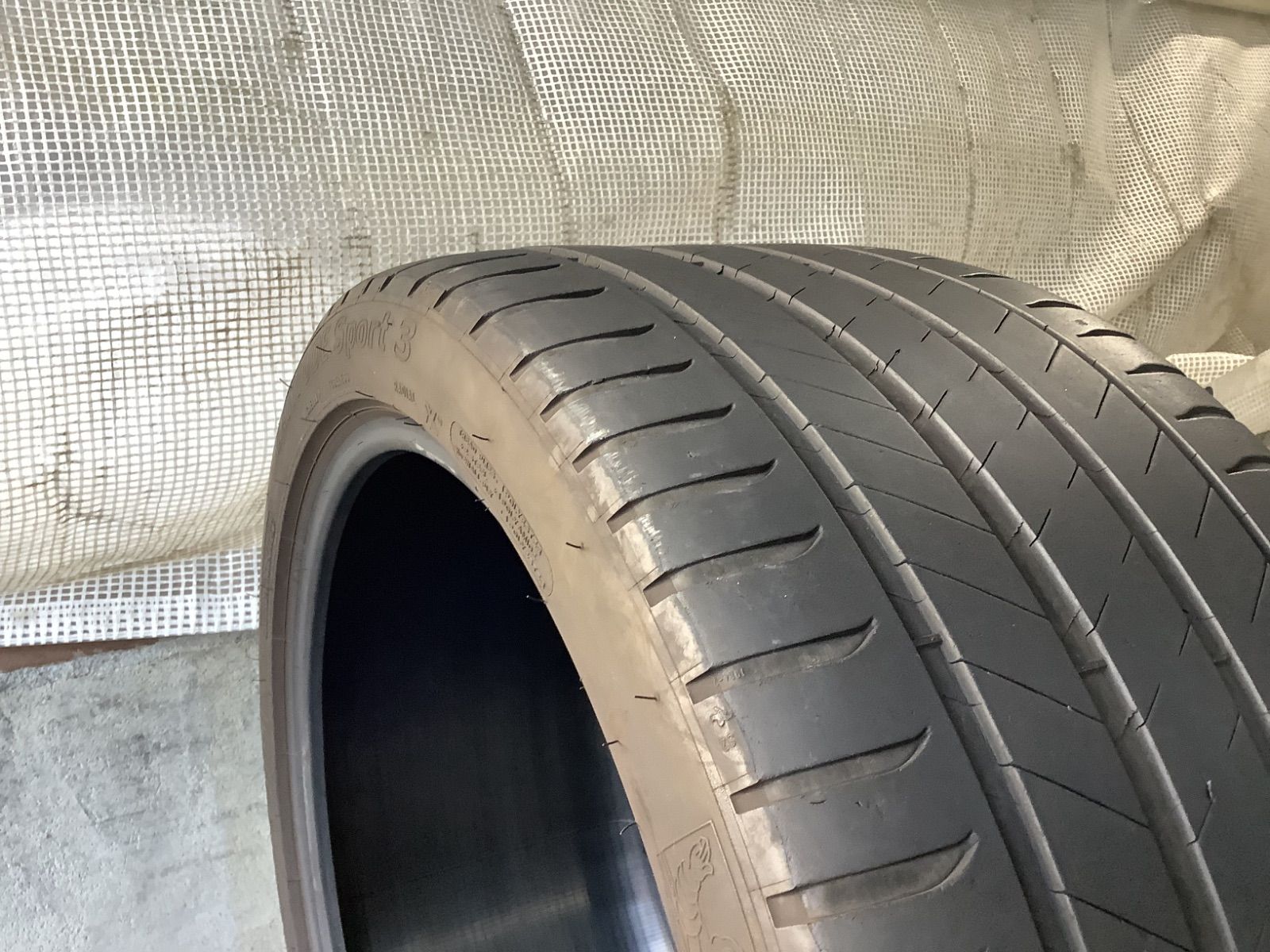 送料込み] 295/35R21 107Y 2021年製 MICHELIN LATITUDE SPORT3
