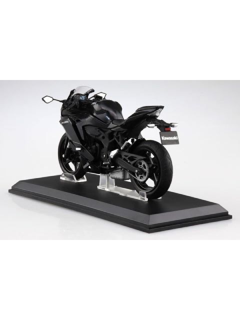 1/12 完成品バイク KAWASAKI Ninja ZX-25R メタリックスパーク